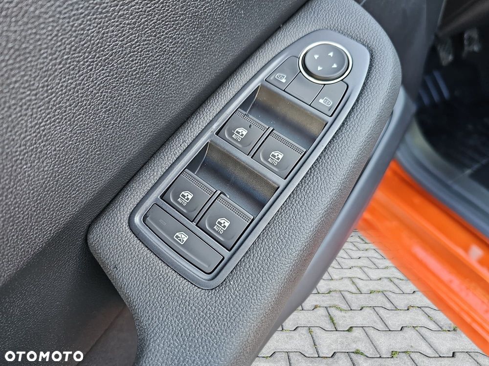 Renault Clio 1.0 TCe Evolution - 14