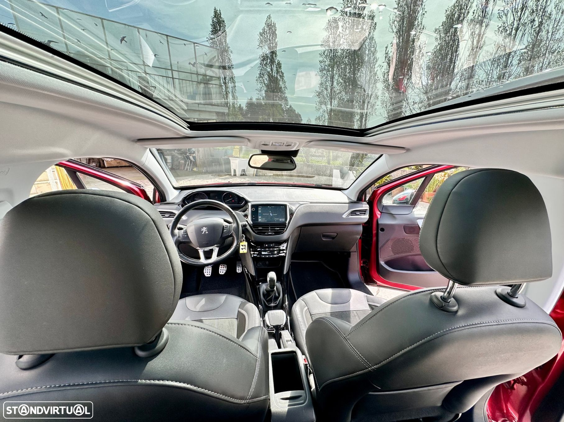Peugeot 2008 1.2 PureTech Crossway - 17