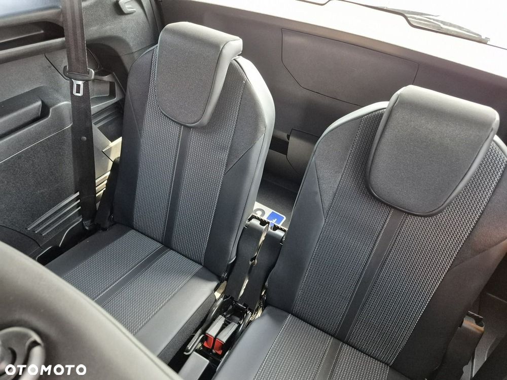 Peugeot 5008 - 15