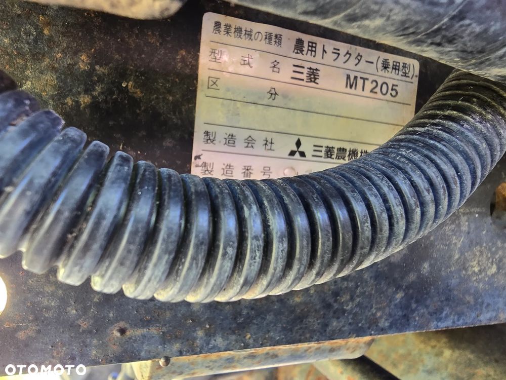 Mitsubishi - 14