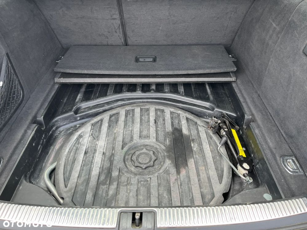 Audi A4 Avant 2.0 TDI - 19