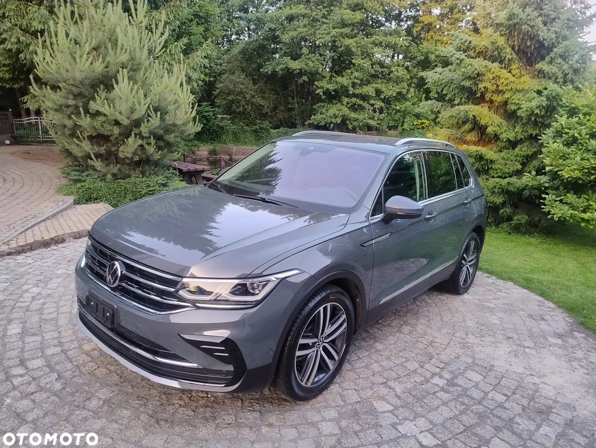 Volkswagen Tiguan 2.0 TDI SCR 4MOTION DSG Elegance - 1