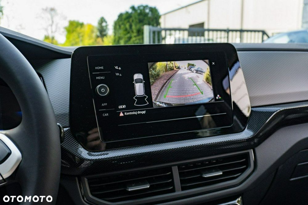 Volkswagen T-Cross - 27