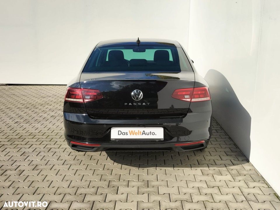 Volkswagen Passat - 5