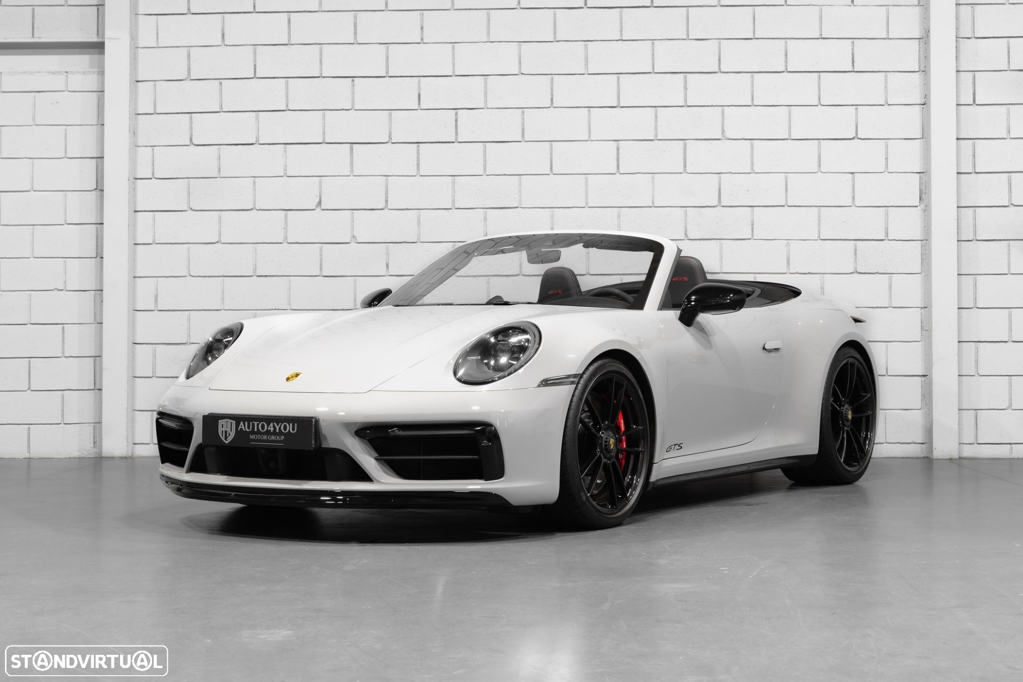 Porsche 911 (992) Carrera 4 GTS PDK - 27