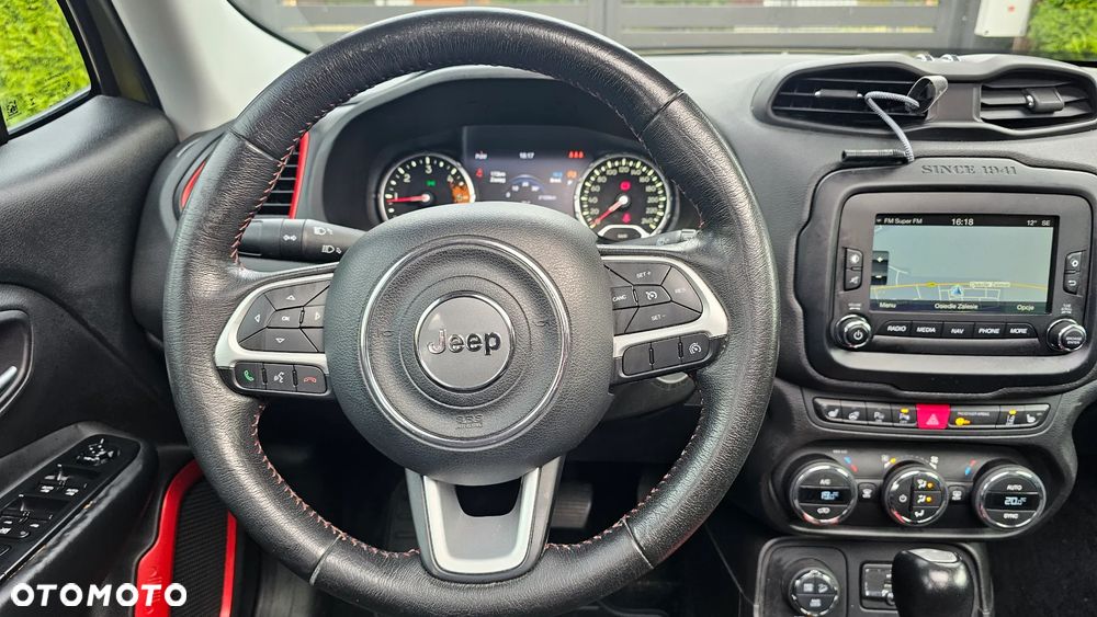 Jeep Renegade - 19