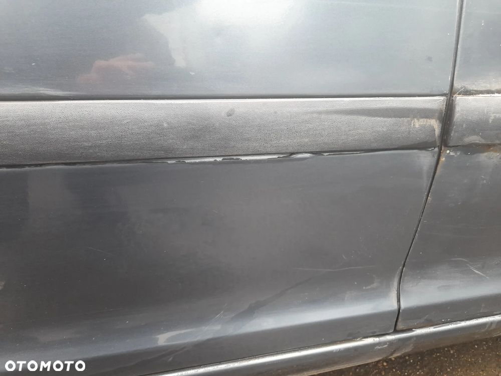 SKODA OCTAVIA II DRZWI PRAWY TYŁ PRAWE TYLNE LF7V 9901 - 6