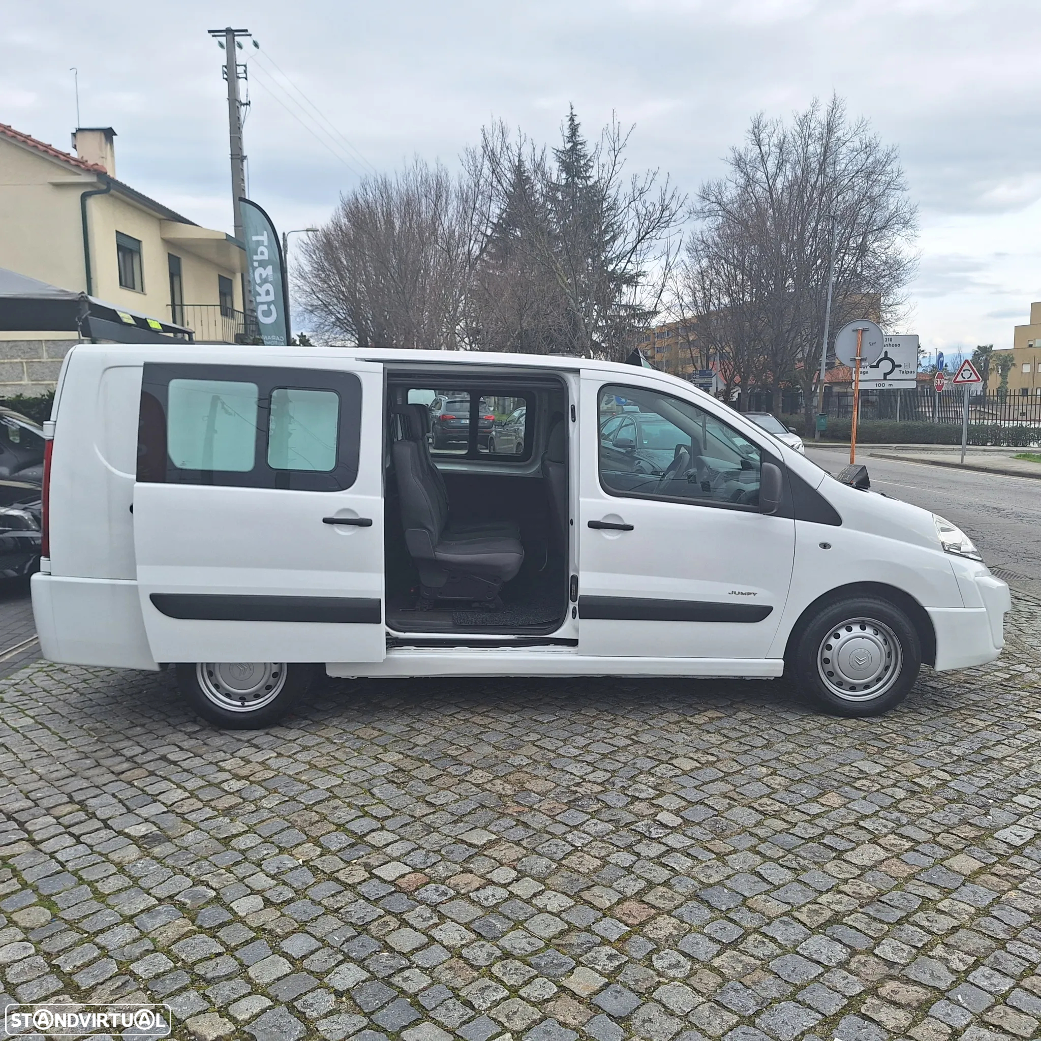 Citroën Jumpy 2.0 HDi L2H1Semi-Vidrada - 3