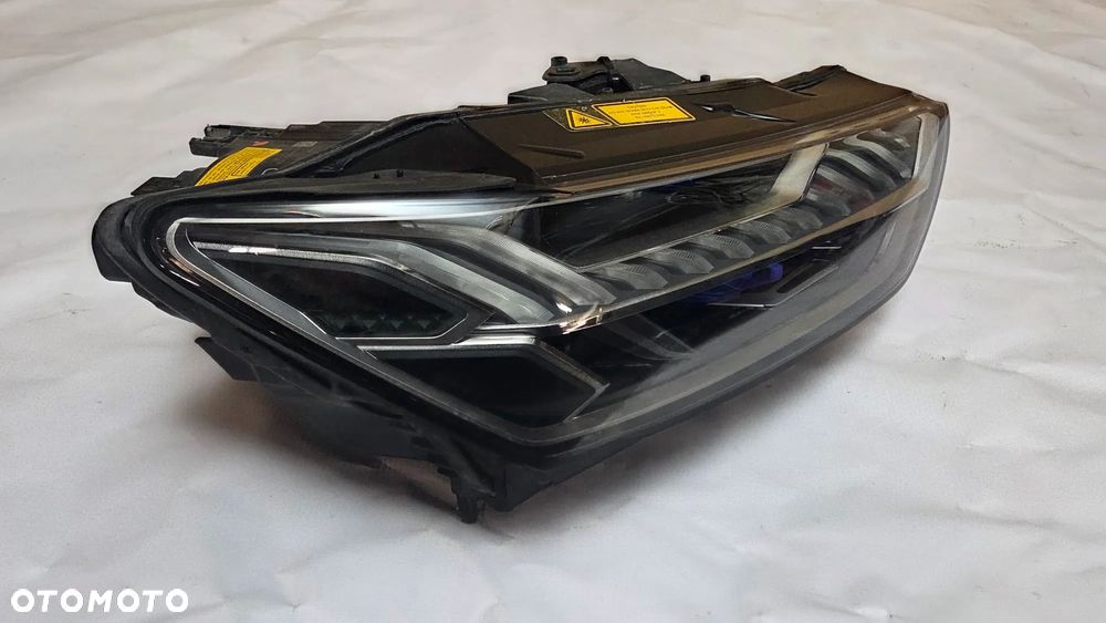 Lampa przednia Audi A7 S7 4K8 4K8941086F - 2