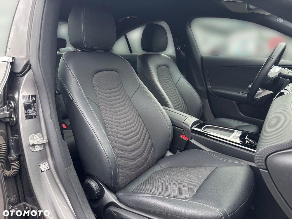 Mercedes-Benz CLA - 19