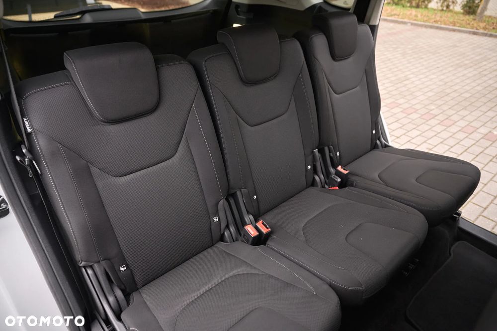 Ford S-Max 2.0 TDCi Titanium PowerShift - 30