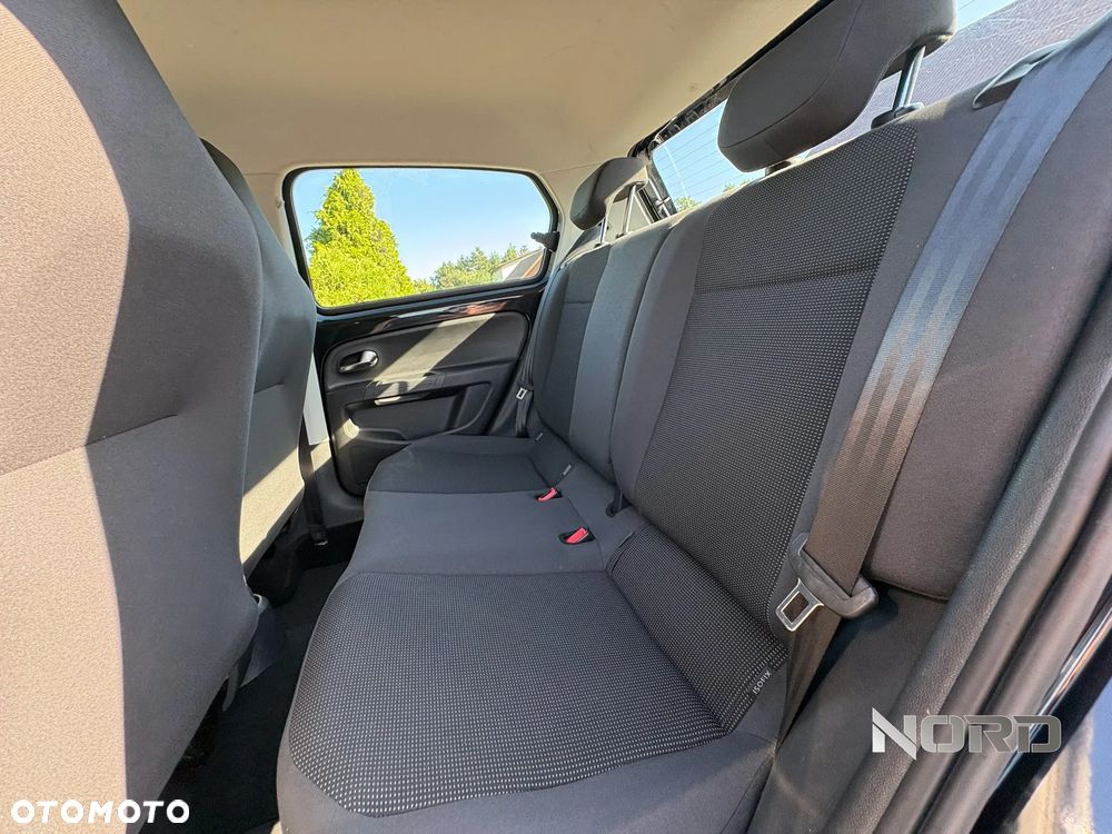 Volkswagen up! 1.0 high - 26