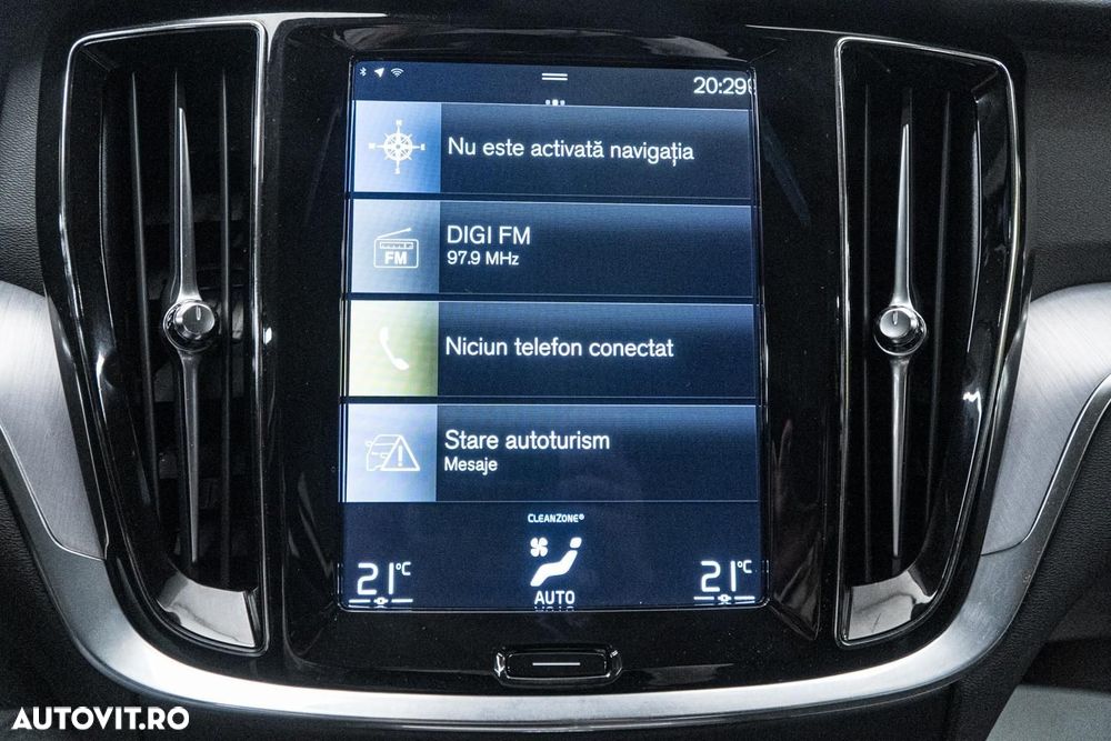 Volvo V60 B4 MHEV AT8 FWD Momentum - 33