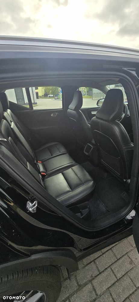 Volvo XC 40 D3 SCR AWD - 10