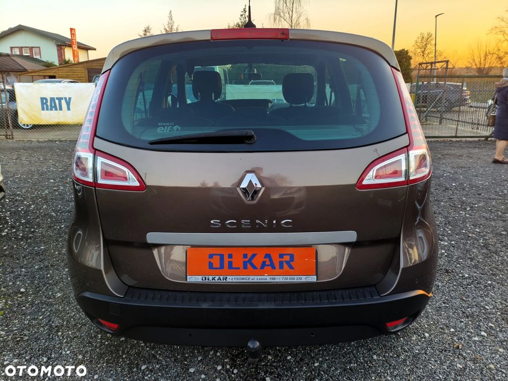 Renault Scenic 2.0 16V 140 CVT Dynamique - 8