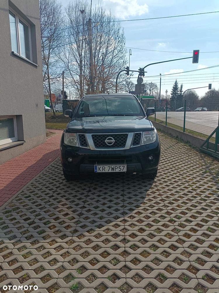 Nissan Navara 2.5 D SE - 2