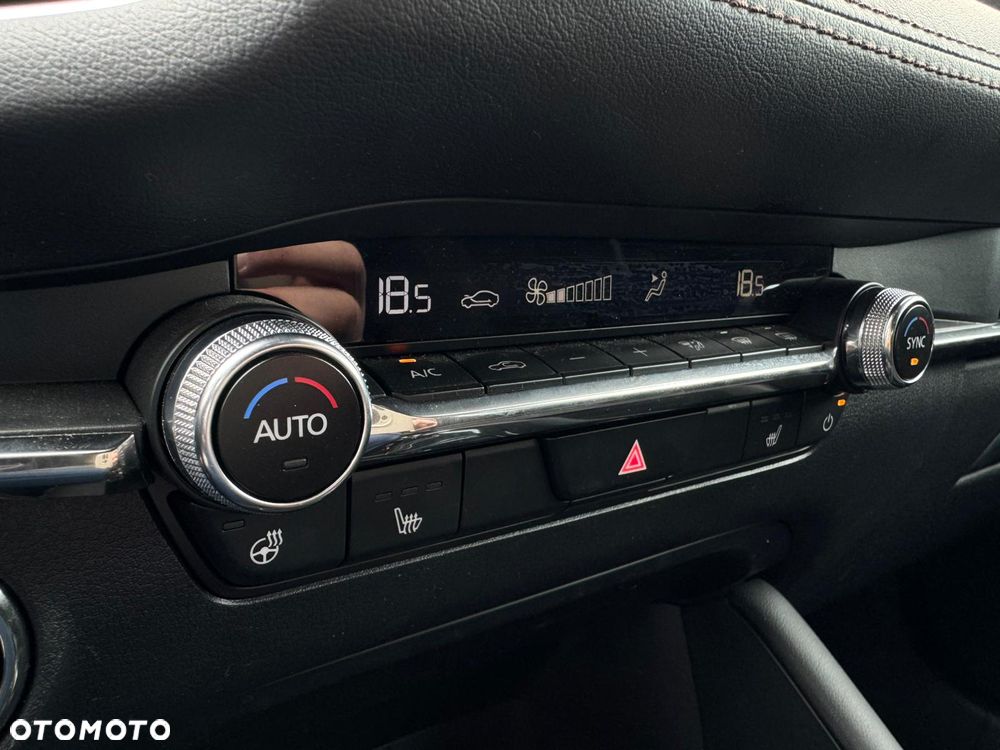 Mazda 3 2.0 mHEV Exclusive-Line - 18