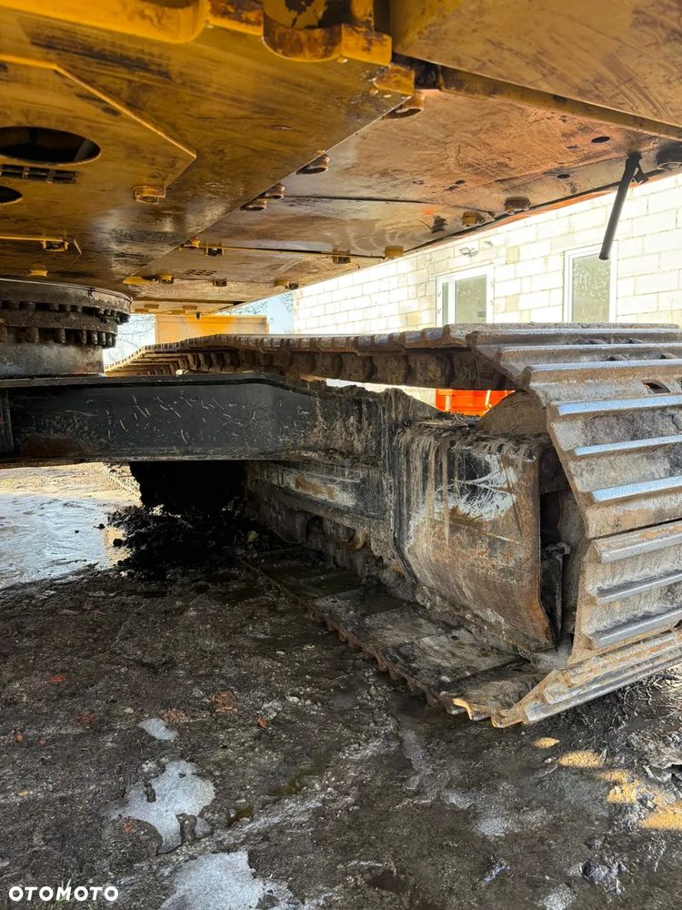 Caterpillar 323 - 10