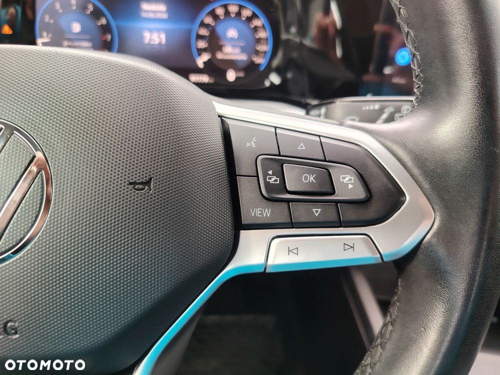 Volkswagen Golf 1.5 TSI EVO Life - 27