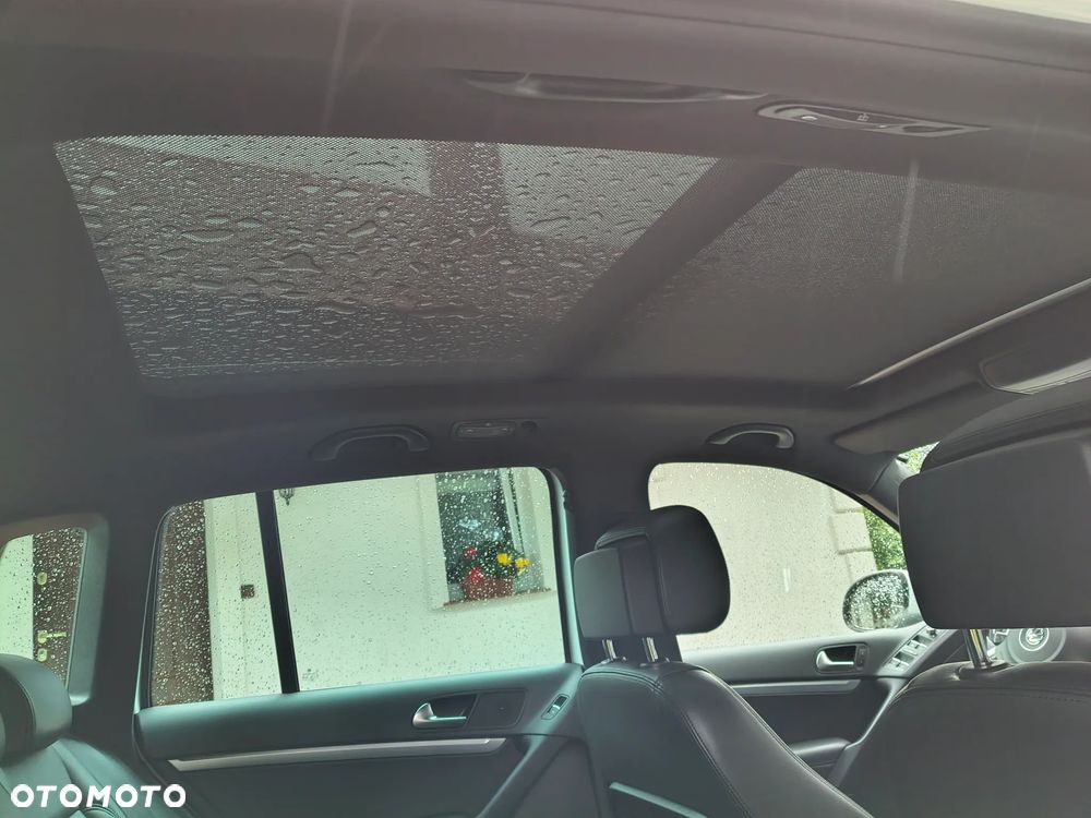 Volkswagen Tiguan - 14