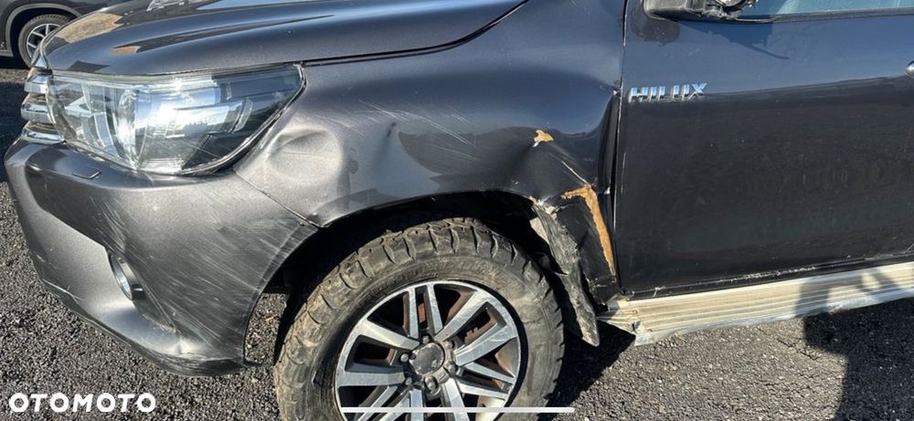 Toyota Hilux 4x4 Double Cab S&S Comfort - 21