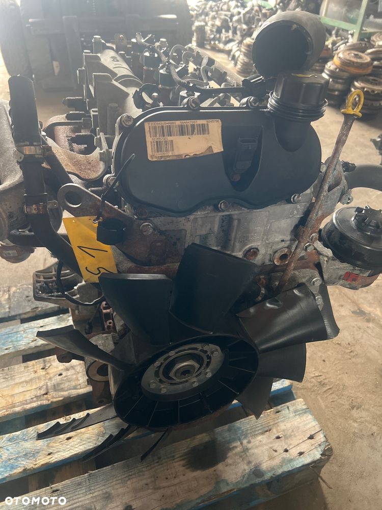 Silnik Iveco 3.0 F1CE0481B 2006 r przebieg 153 tys km - 1