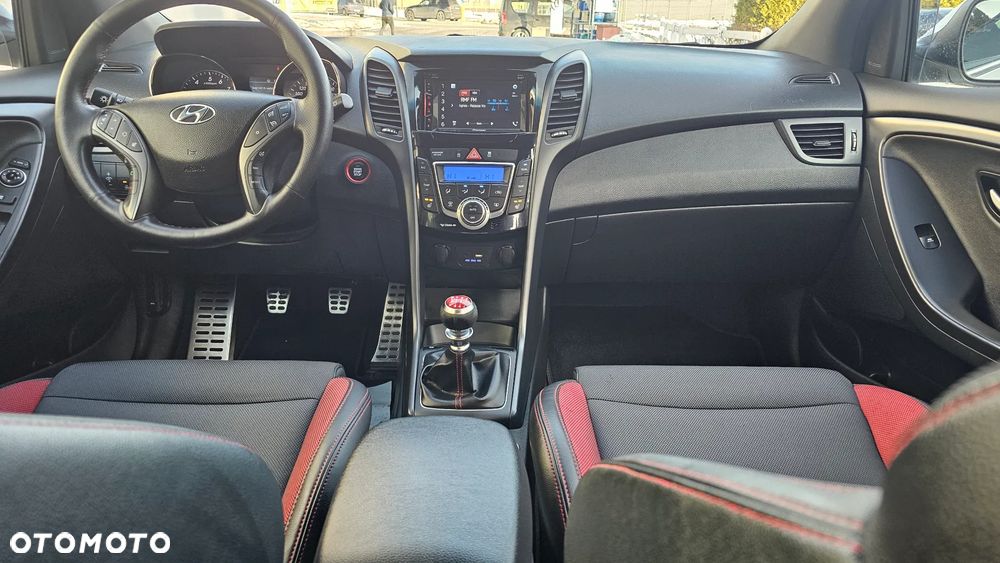 Hyundai i30 1.6 GDI Turbo Sport - 32