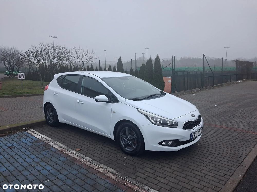Kia Ceed 1.4 CVVT Spirit - 7