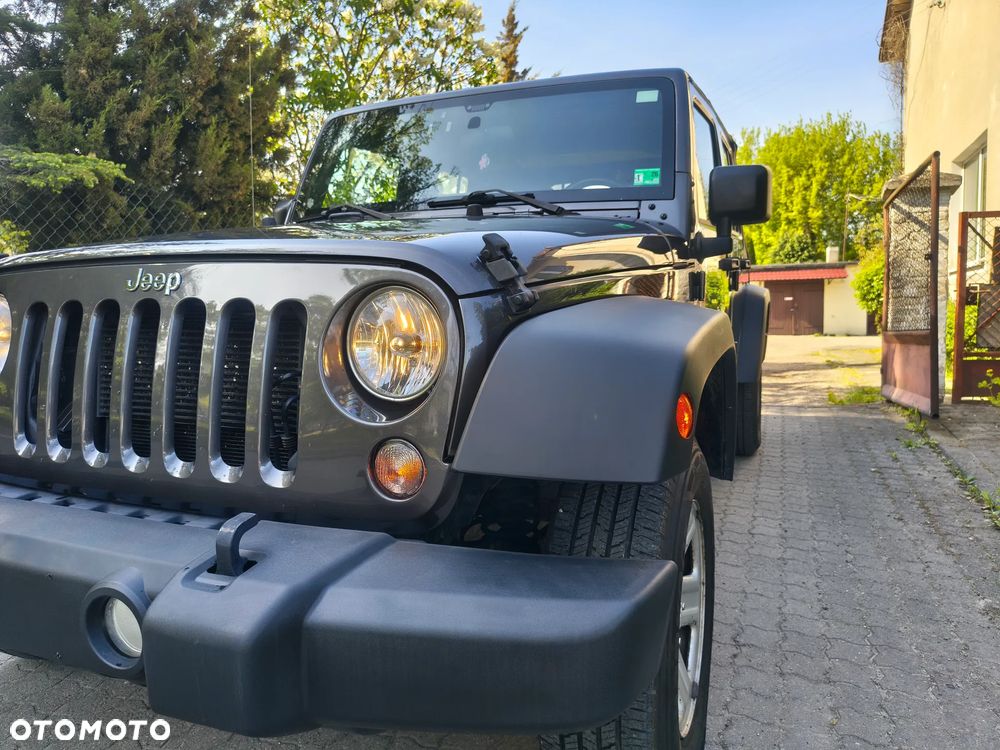 Jeep Wrangler - 19