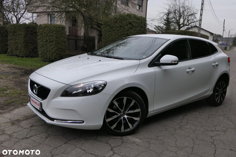 Volvo V40 T2 Drive-E Momentum - 5
