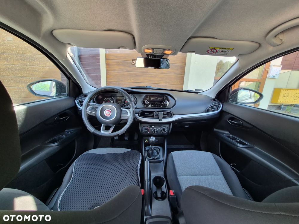 Fiat Tipo 1.4 16V Easy - 6