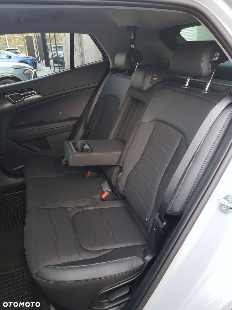 Kia Sportage 1.6 T-GDI Anniversary 2WD DCT - 30