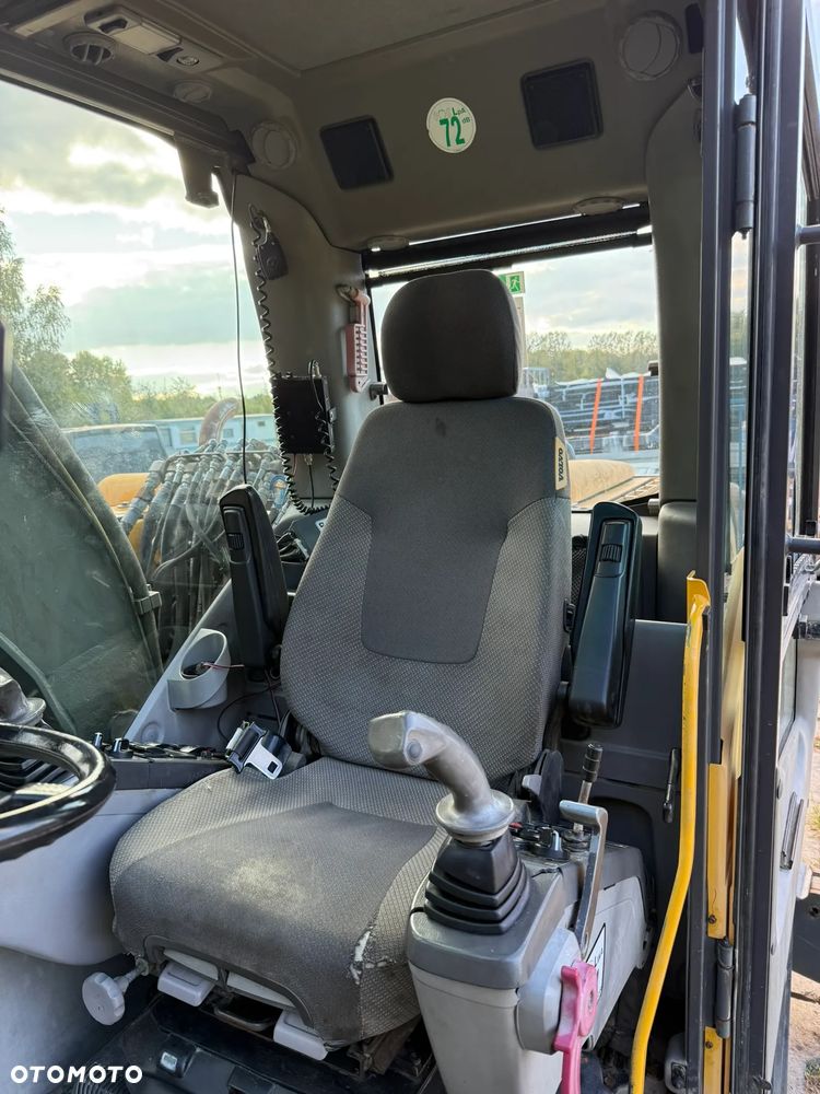 Volvo EW 140 C - 15
