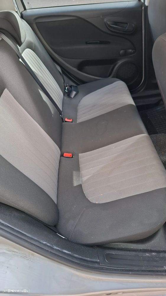 Fiat Punto 1.2 Easy S&S - 6