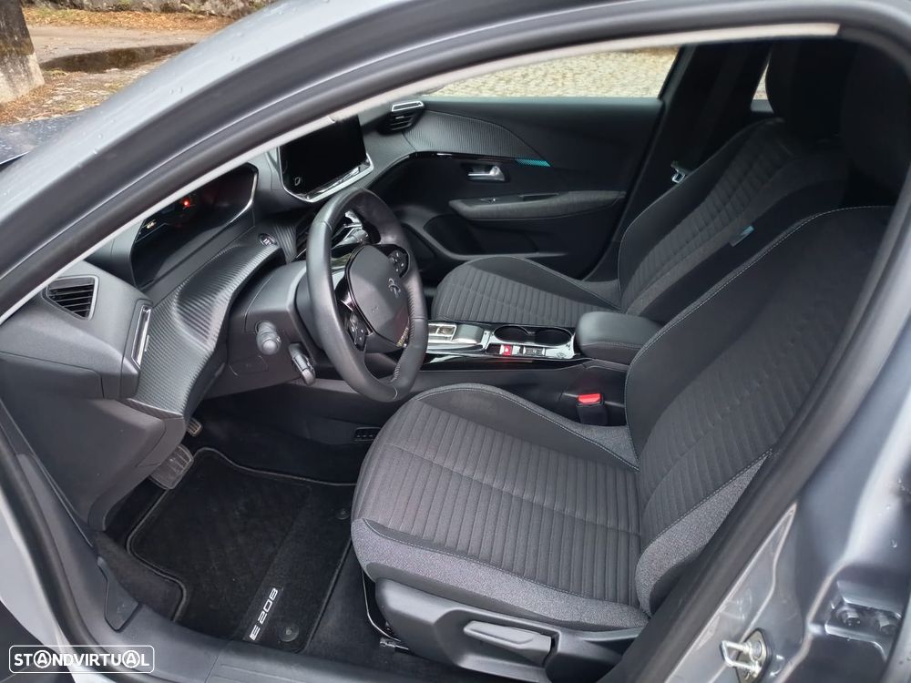 Peugeot e-208 50 kWh Style - 8