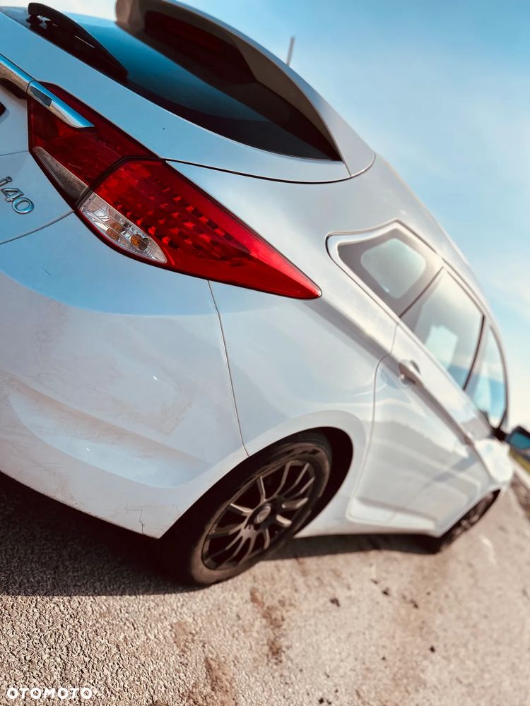 Hyundai i40 - 4