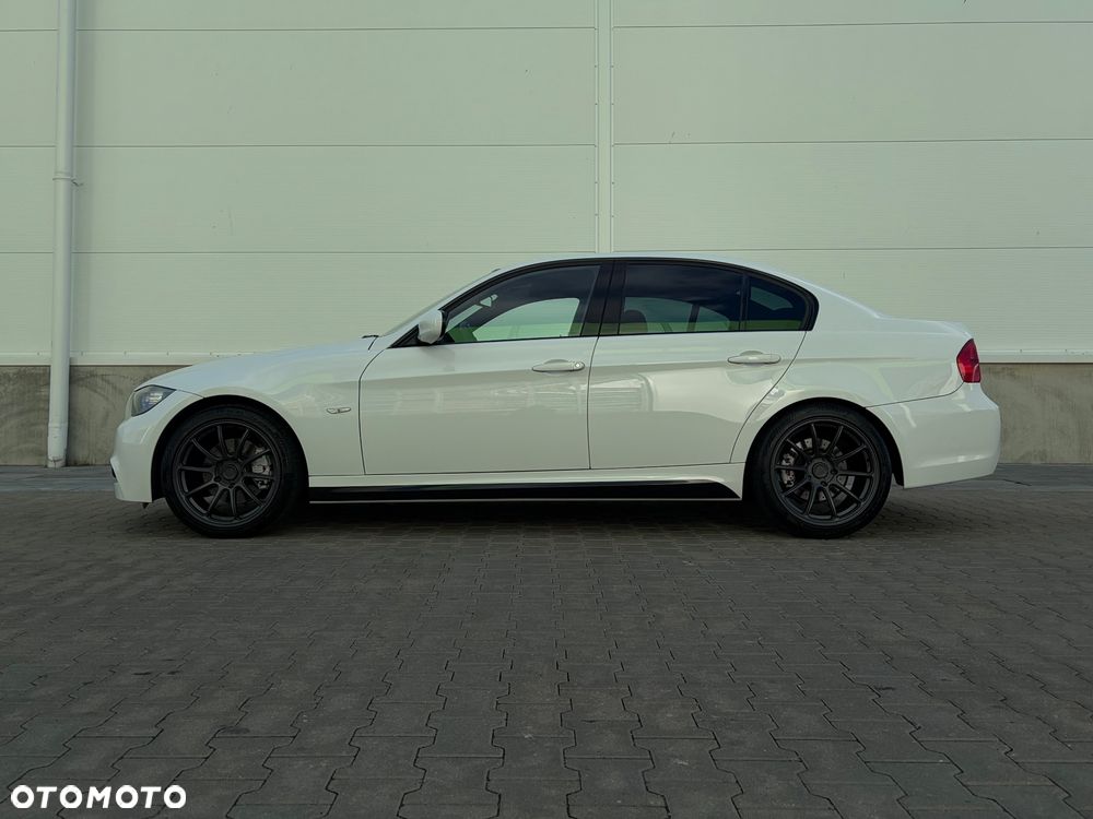 BMW Seria 3 320i Edition Sport - 5