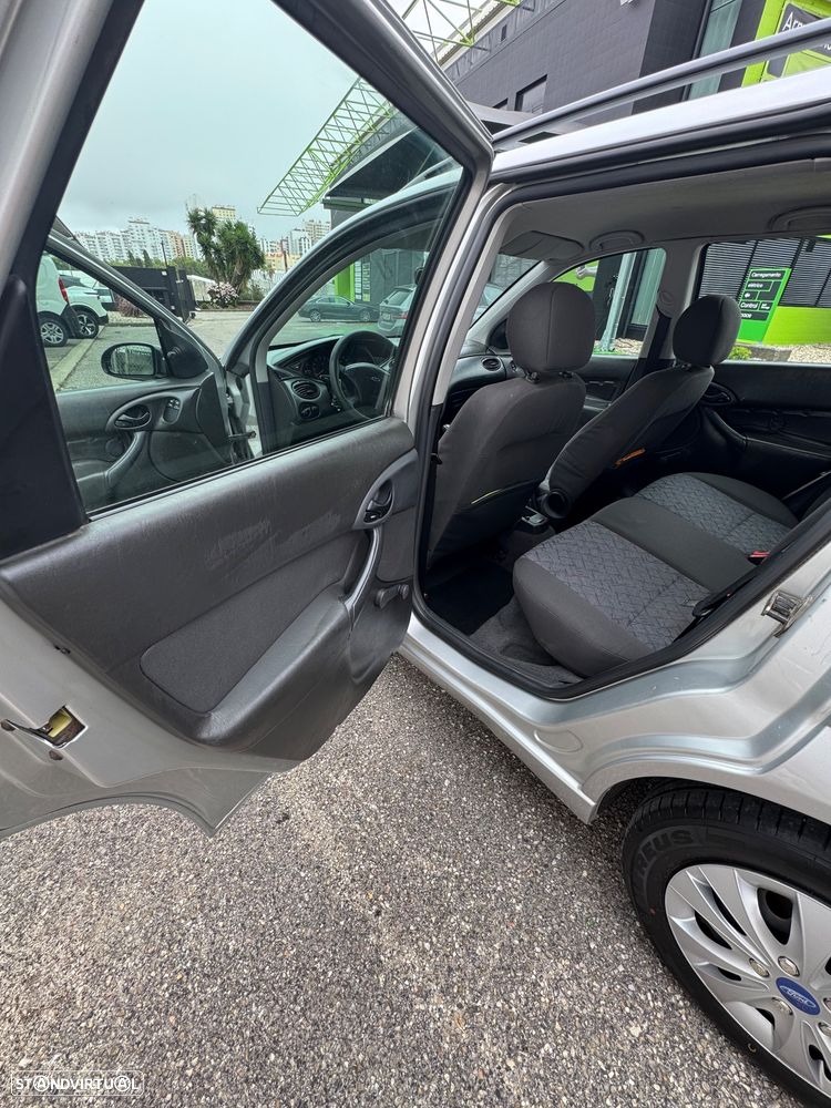 Ford Focus C-Max - 11