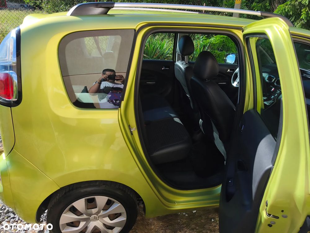Citroën C3 Picasso 1.4i Exclusive - 5
