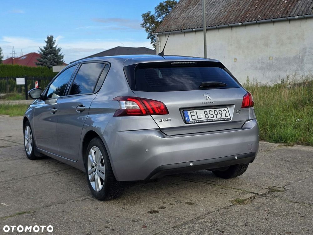 Peugeot 308 - 13