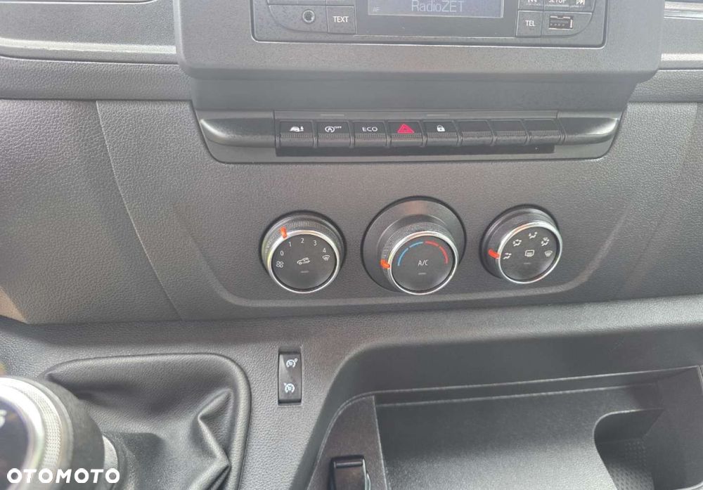 Renault Master - 17