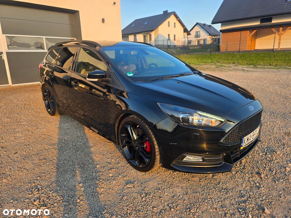 Ford Focus - 12