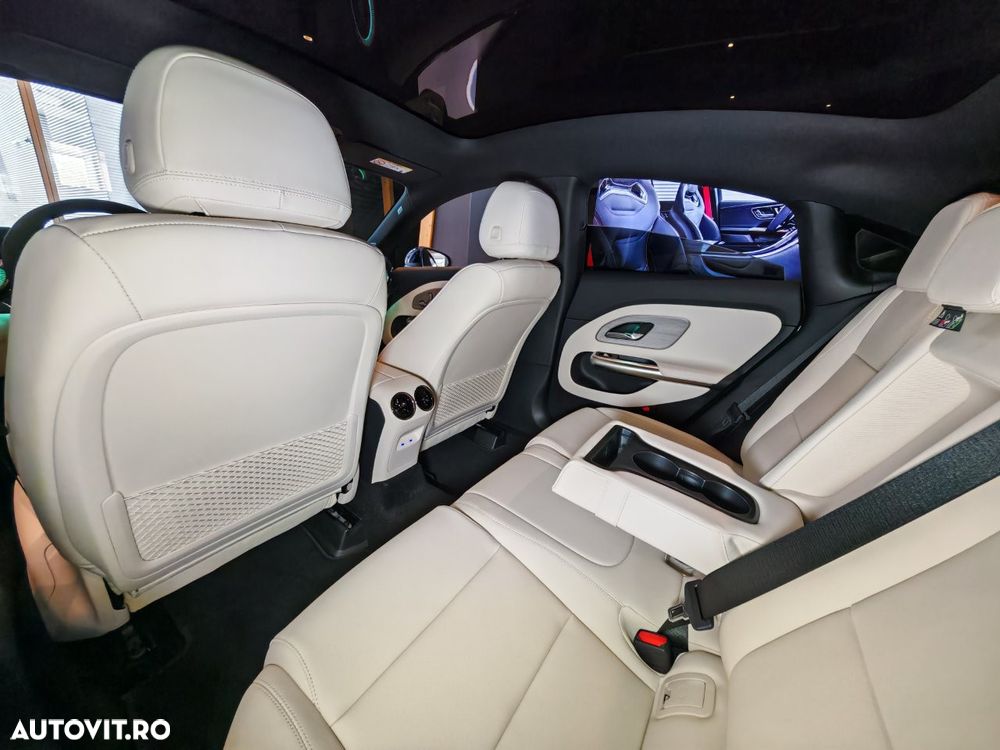 Mercedes-Benz CLA 200 - 22