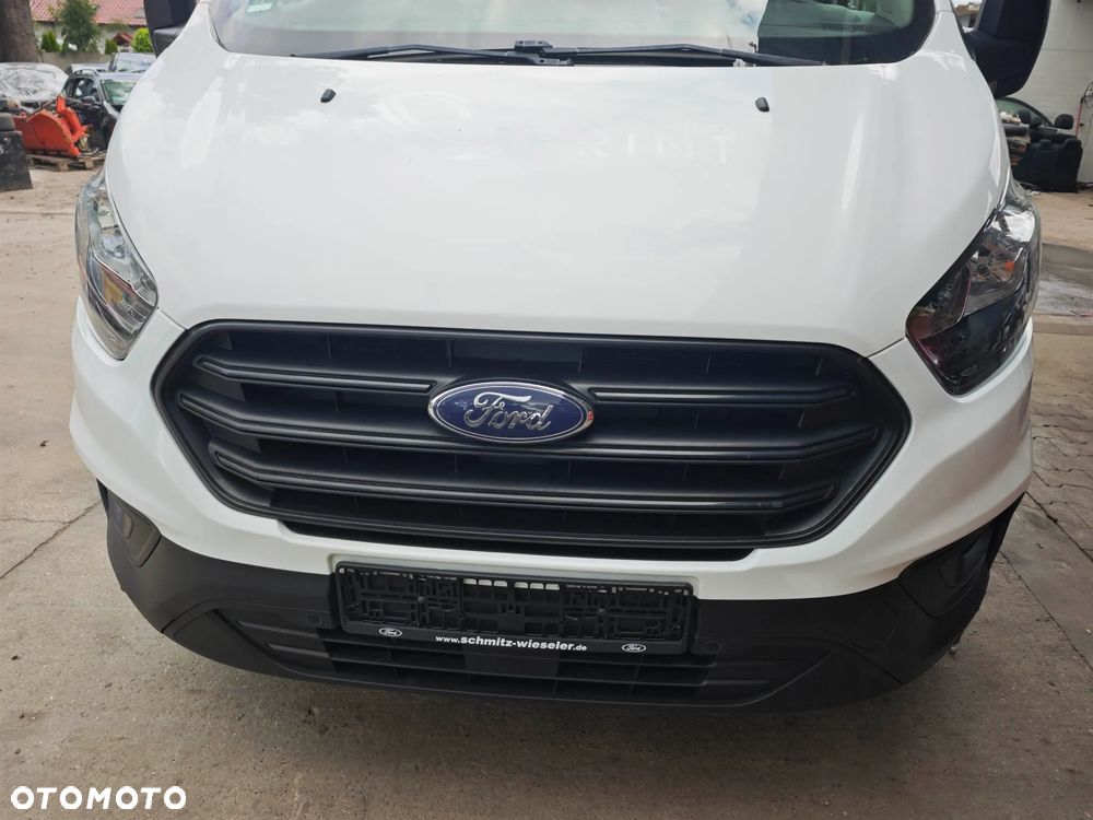Ford Custom - 6