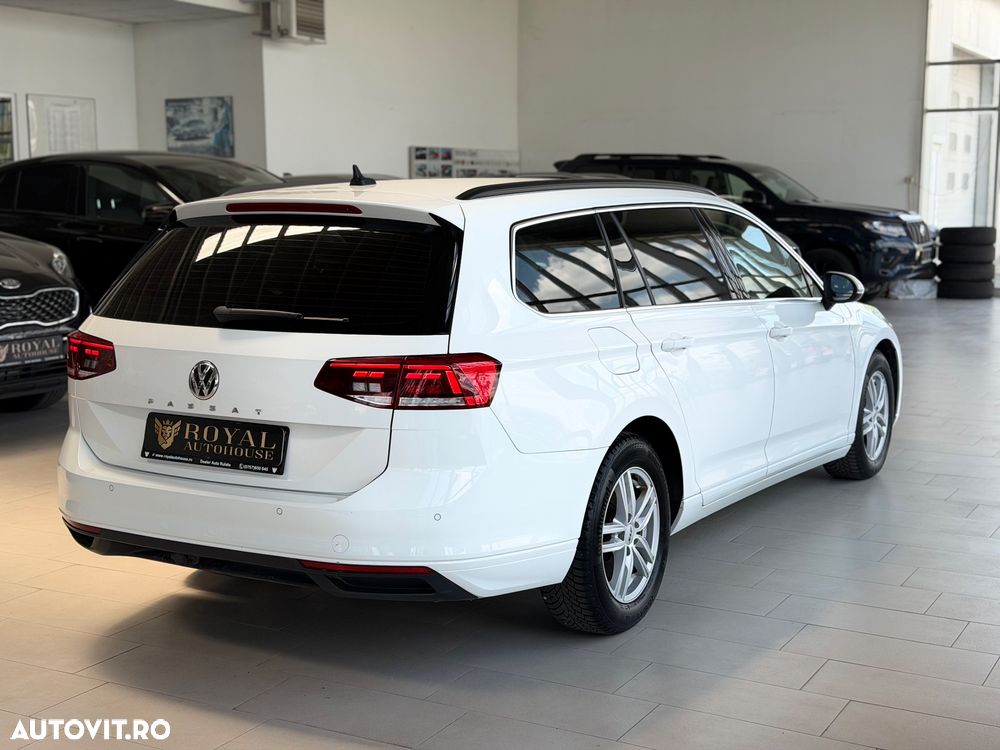 Volkswagen Passat 2.0 TDI DSG Comfortline - 5