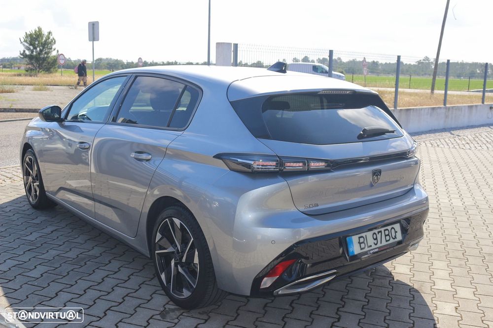 Peugeot 308 1.2 PureTech Allure EAT8 - 19