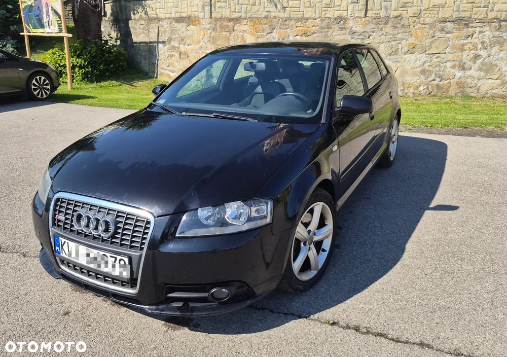 Audi A3 Sportback 2.0 TDI Quattro Attraction - 1