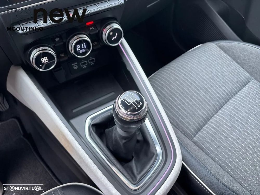 Renault Clio 1.0 TCe Techno - 17