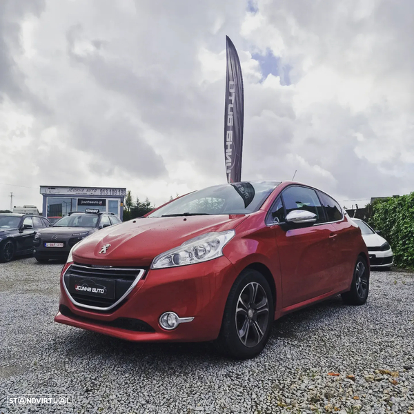 Peugeot 208 1.2 VTi Allure