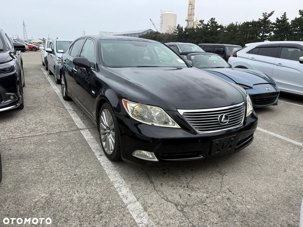 Lexus LS 460 Elite - 2